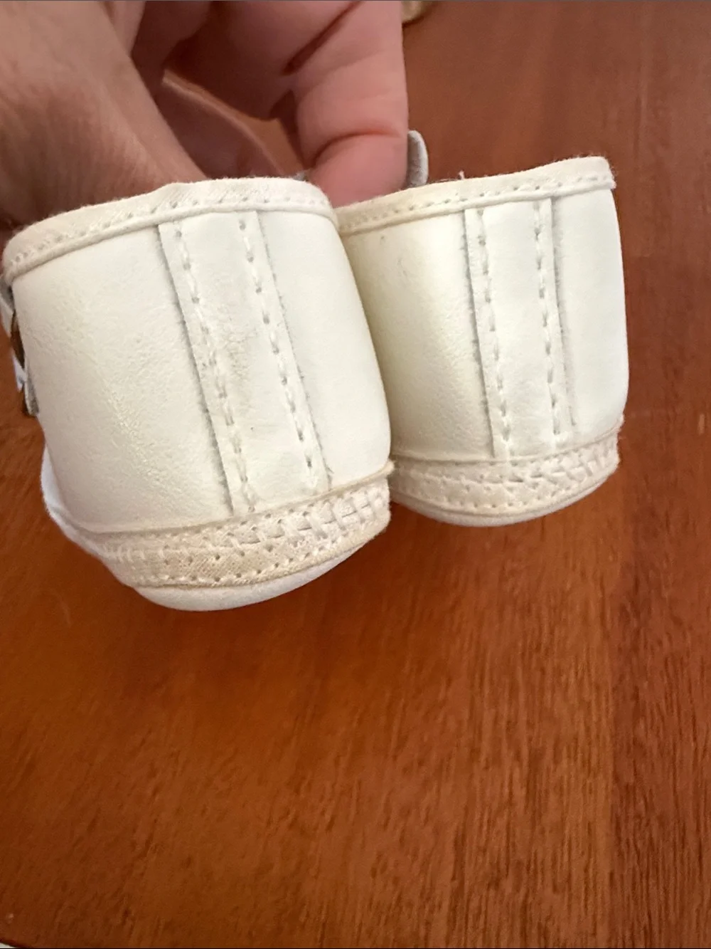 Vintage Baby Deer White Girls' Leather Mary Jane Shoes